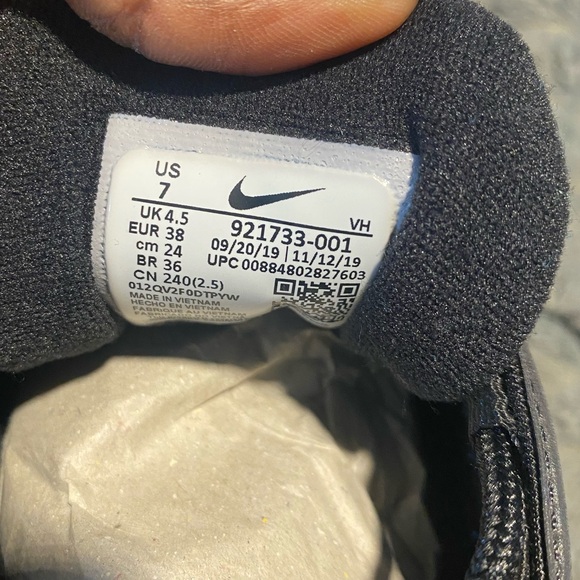 Nike Airmax 97 Triple Black Women Sneakers- SZ 7 - Picture 5 of 5